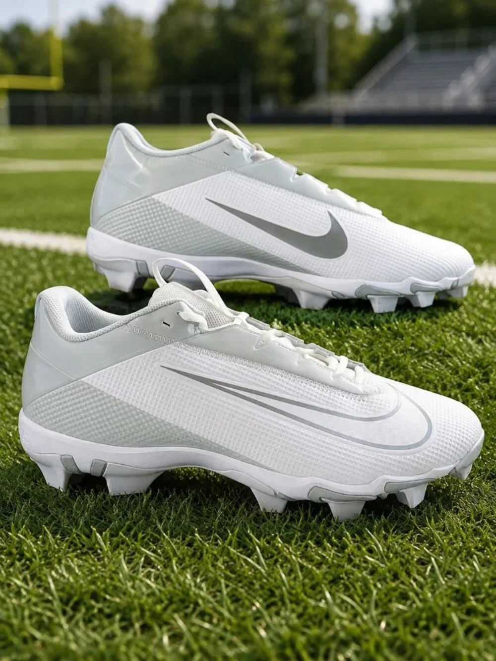Nike Vapor Edge Shark 2 Mens Sz 16 Football Cleats White Silver Shoes DH5088‑100